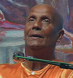 Sri Chinmoy cantando