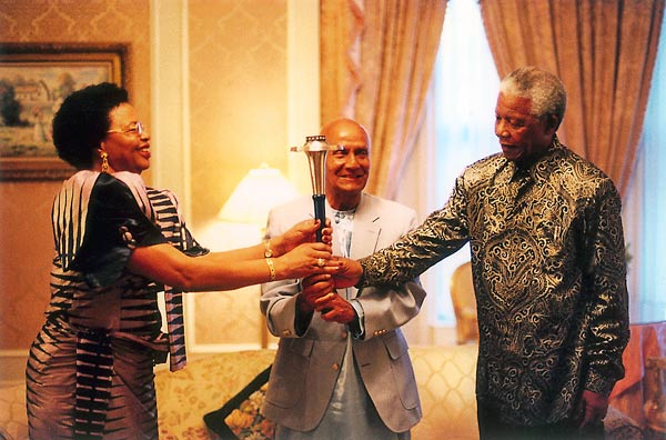 mandela-garcia-sri-chinmoy.jpg