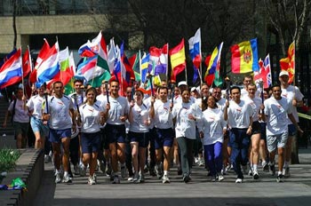 http://www.srichinmoy.org/service/world_harmony_run/whr2.jpg