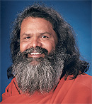 Seine Heiligkeit Vishwaguru Mahamandaleshwar Paramhans Swami Maheshwarananda