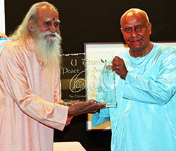 Swami Satchidananda and Sri Chinmoy